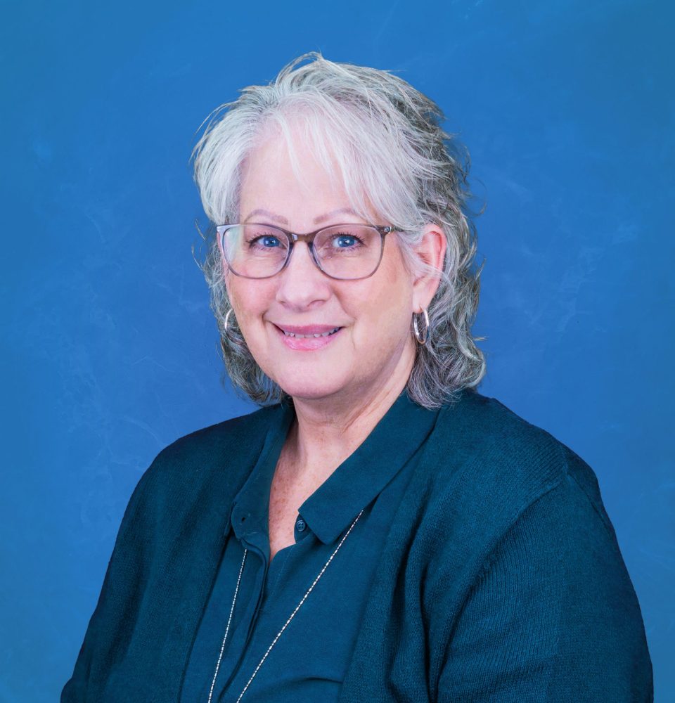 Cindy Shimp - Receptionist/Admin